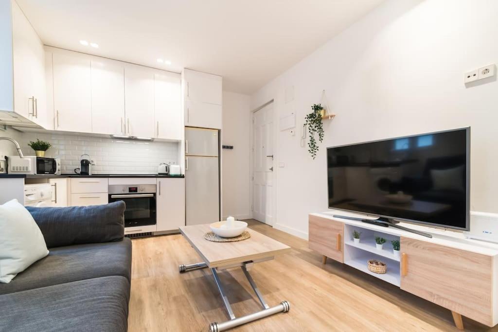 Amazing Apartment! Quiet And Bright, Madrid. Buitenkant foto